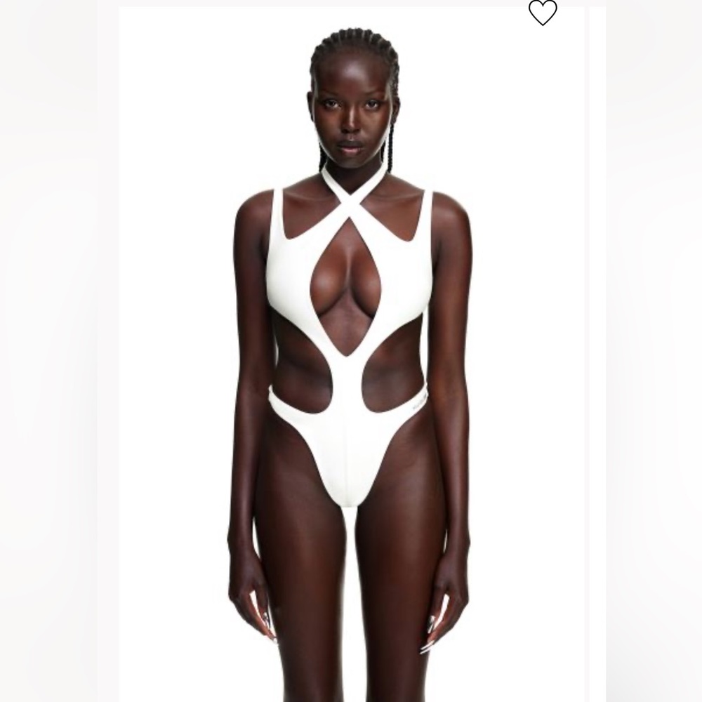 MUGLER X HM